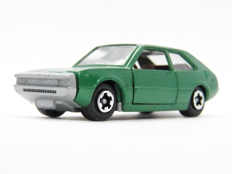 Illustration for article titled Mira 1:64 Seat 1200 Sport